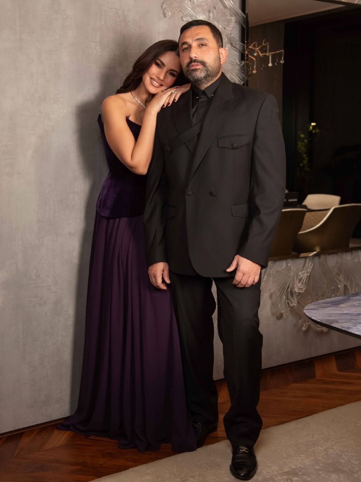 زوج درة يوجّه إليها رسالة رومانسية في يوم ميلادها وهي تردّ (فيديو)