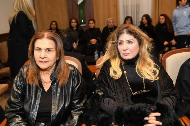 سهير رمزي في العزاء