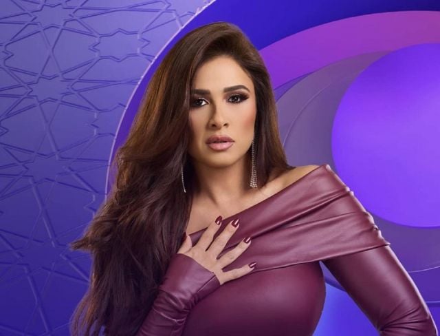 الفنانة ياسمين عبد العزيز