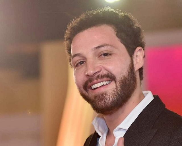 محمود حجازي يعلن أسباب ادعاء زوجته عليه واتهامه بضربها