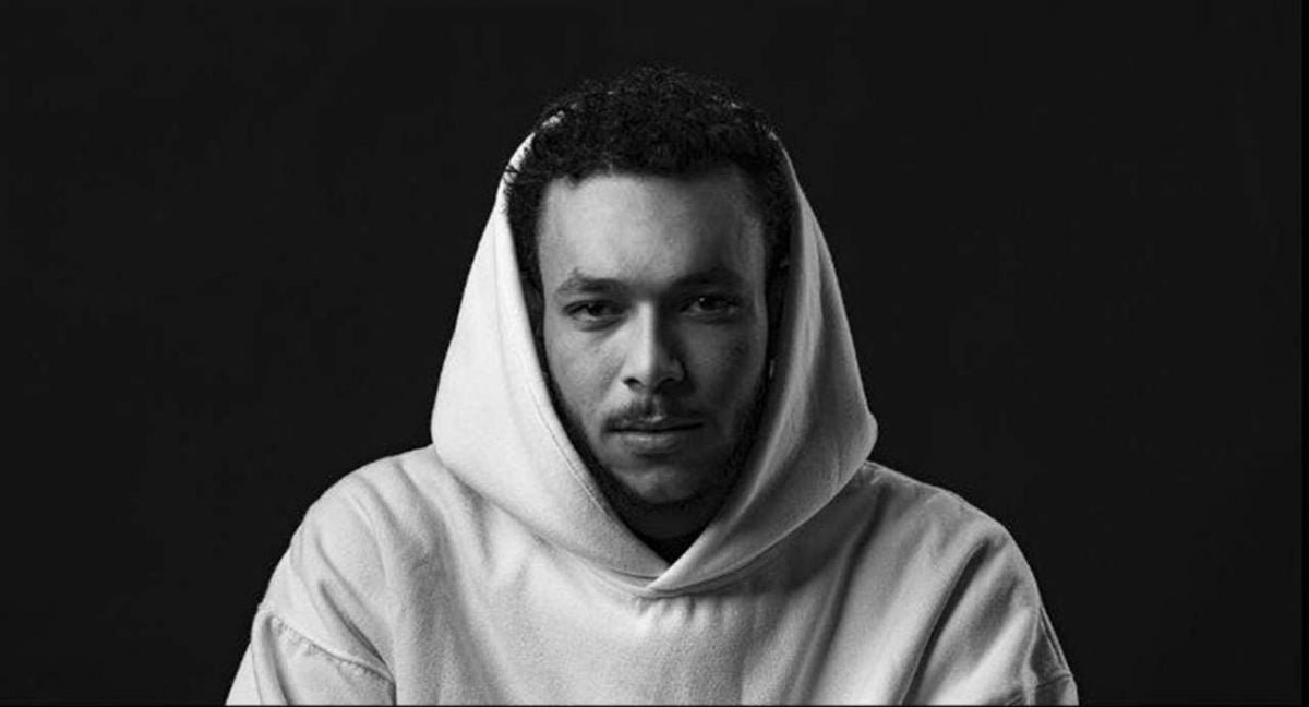 ويجز يكشف عن زواجه ويرفض الكشف عن هوية العروس