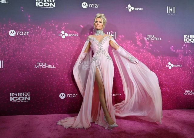 باريس هيلتون