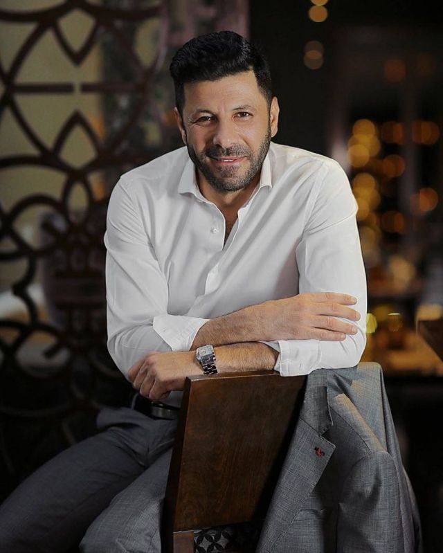 الفنان إياد نصار