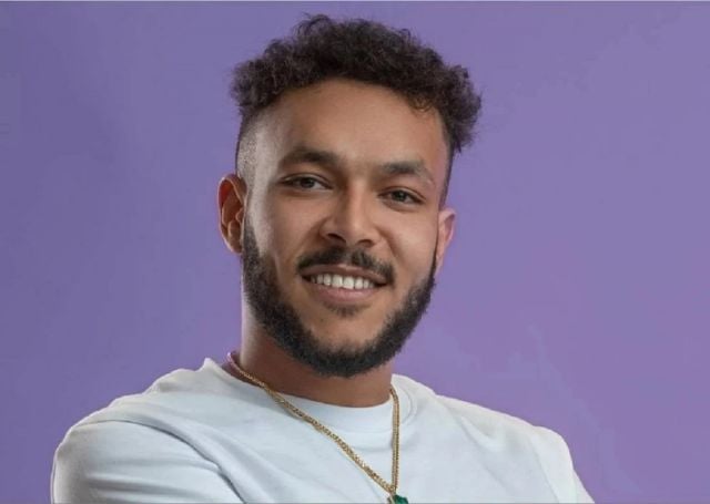 ويجز يكشف عن زواجه ويرفض الكشف عن هوية العروس