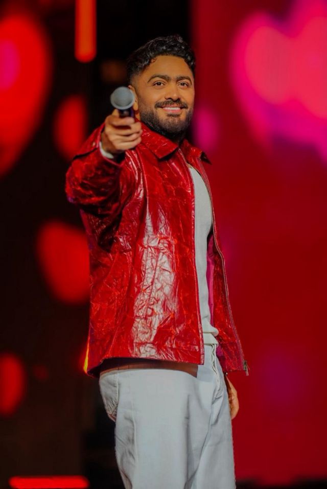 الفنان تامر حسني