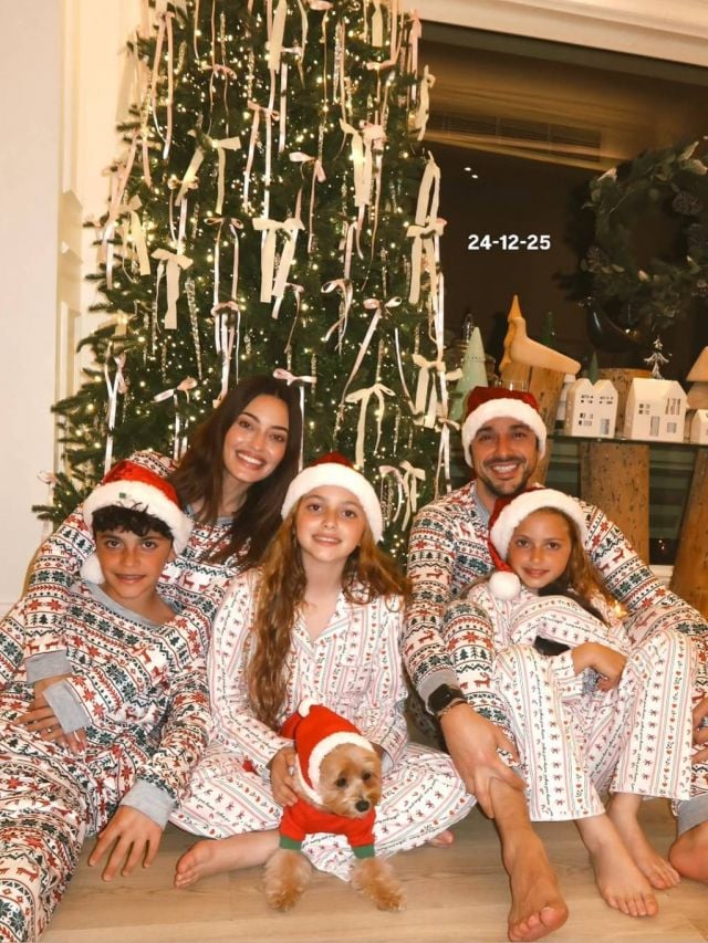 كارن وازن وعائلتها في عيد الميلاد