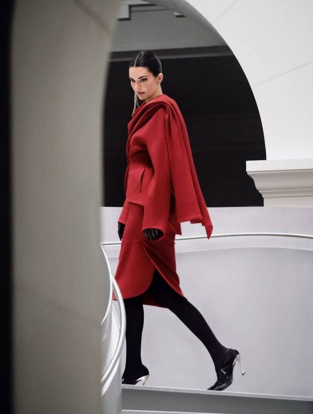 كيندال جينر سفيرة لعطور Emporio Armani