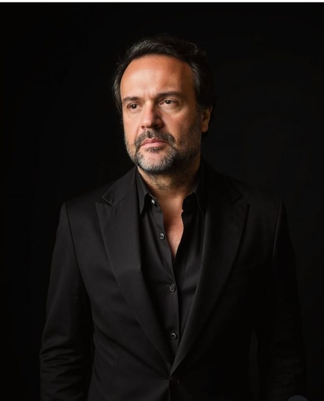 عادل حقي يعدل منشور وفاة ابنته ويكشف الحقيقة (فيديو)