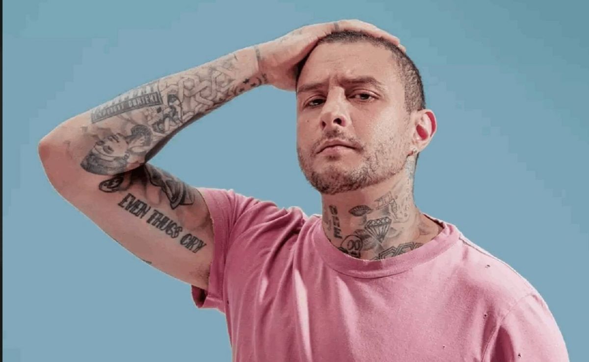 أحمد الفيشاوي يتعرّض للانتقاد بسبب احتفاله بالعام الجديد (فيديو)