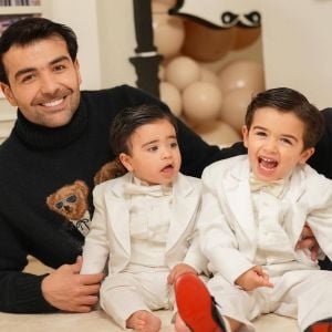 عقيل الرئيسي يكشف سبب تورّم وجهه (فيديو)