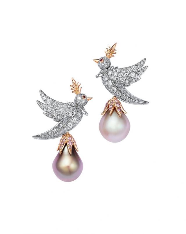 أقراط من مجموعة مجوهرات Tiffany & Co