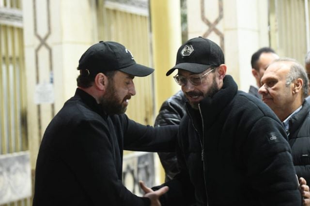 أحمد زاهر يواسي نضال الشافعي