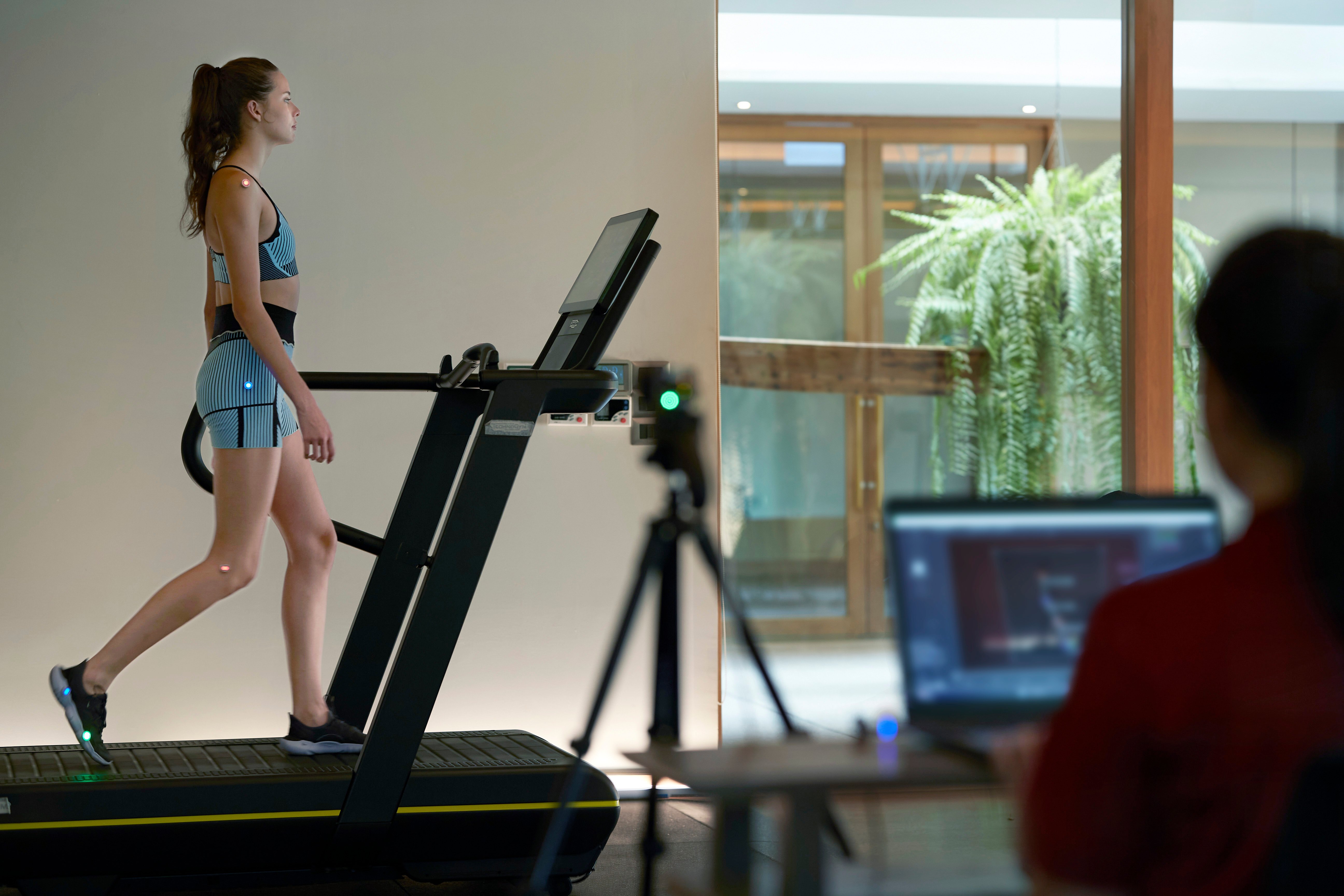 تحليل ميكانيكا الحركة للجسم