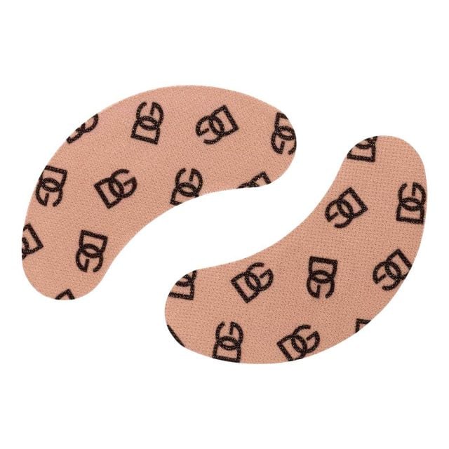 لصقات للعين No Puff Caffeine Eye Patches من Dolce & Gabbana