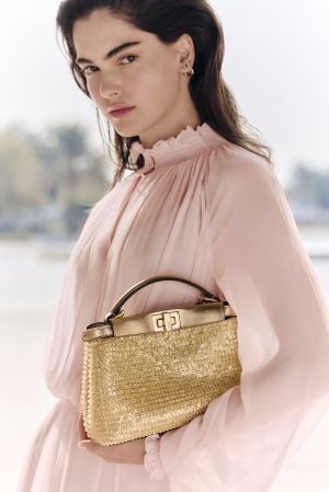 الأنوثة العصرية مع مجموعة Fendi Noor لشهر رمضان 2026