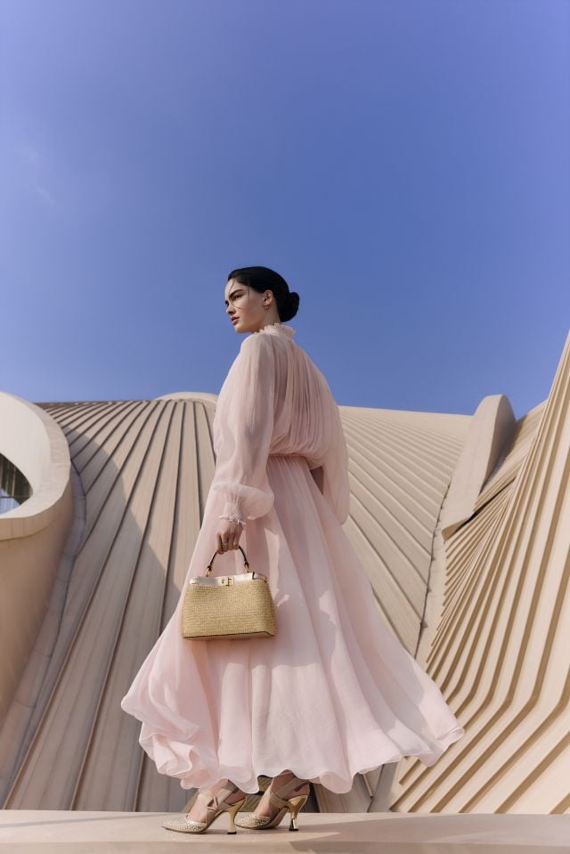 إطلالة كاملة من مجموعة FENDI Noor لشهر رمضان 