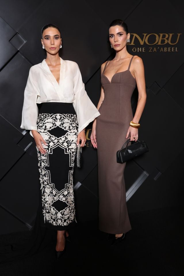 إطلالات أنيقة وملفتة لنادين وفرح عبد العزيز 