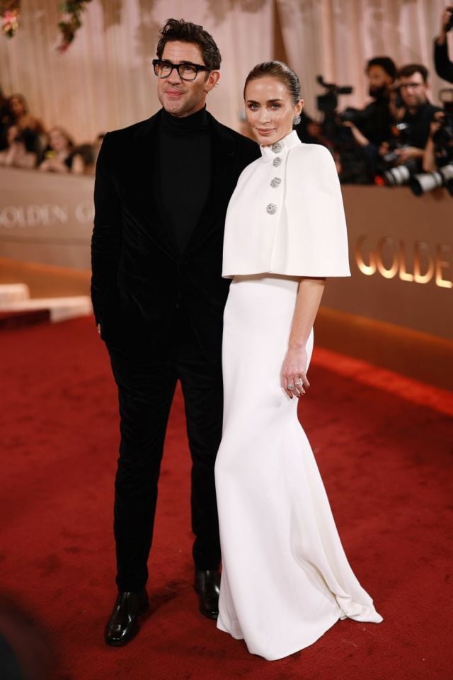 إميلي بلانت بتصميم Louis Vuitton