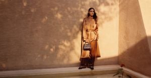 اكتشفي مجموعة LV MIRAGE الجديدة المصمَّمة للاحتفاء بموسم التأمّل