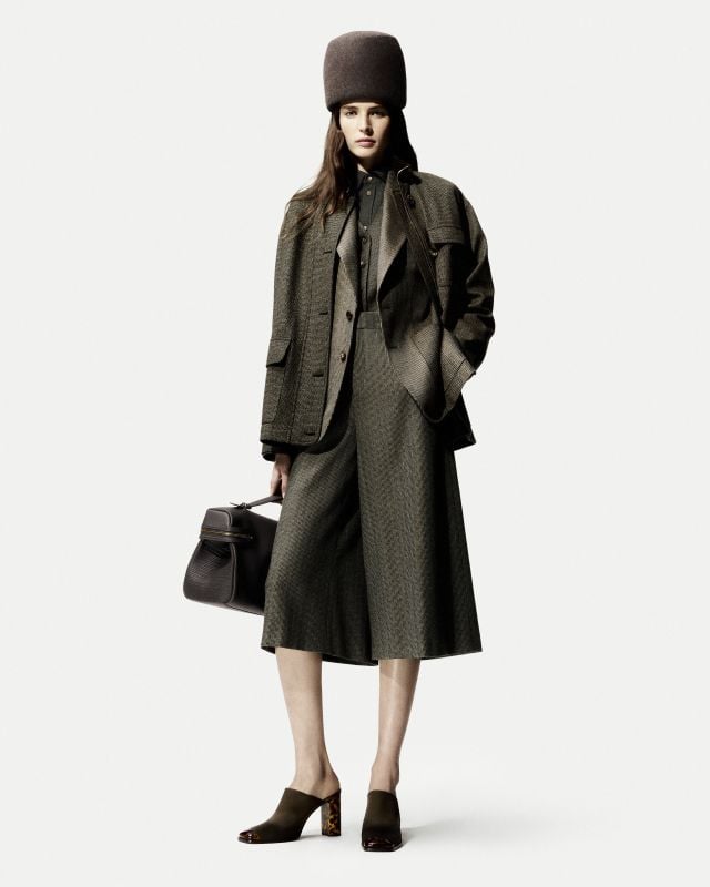 اختاري حقيبة Extra Softy من Loro Piana لإطلالاتك الصيفية