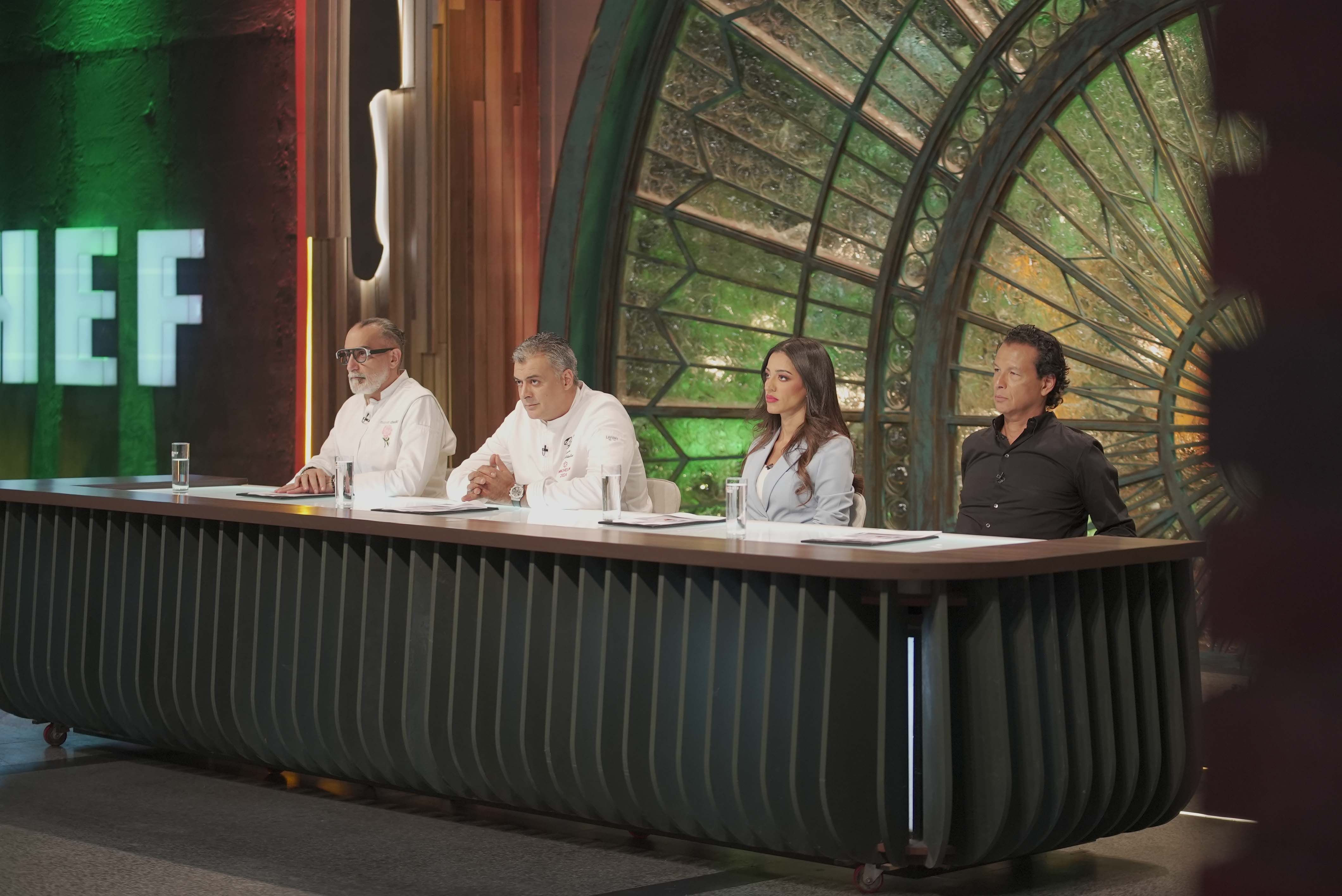 حكام توب شيف