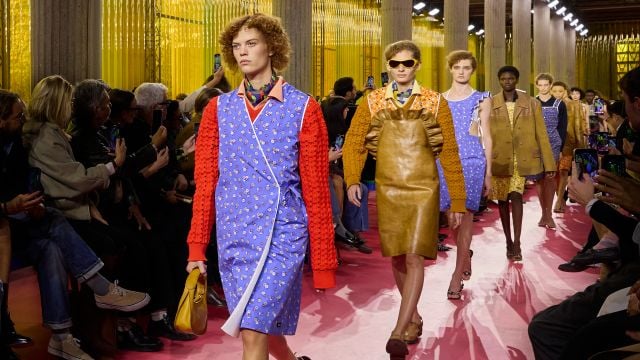 Miu Miu تكريم العمل والمرأة في صياغة الموضة