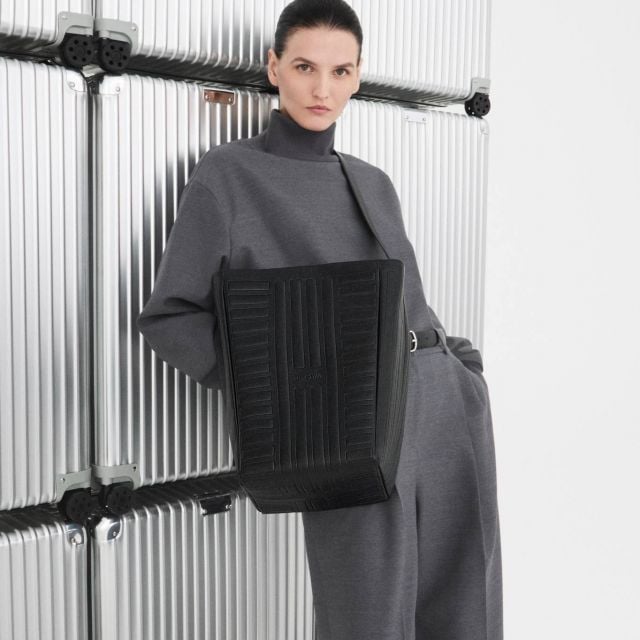 حقائب عملية وأنيقة من علامة RIMOWA 