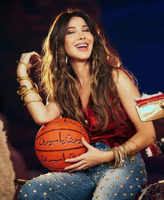 تفاعل كبير مع فيديو لنانسي عجرم وبناتها بمناسبة عيد الميلاد