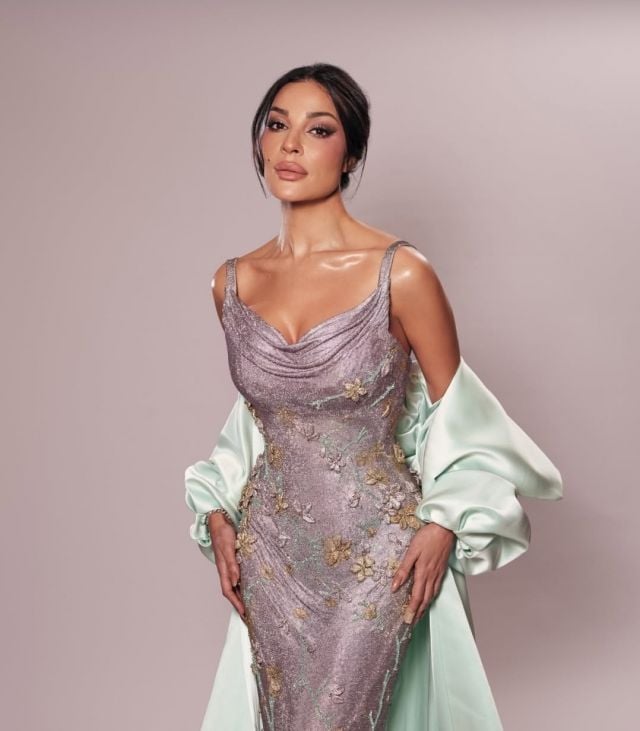 إطلالة نادين نسيب نجيم في joy awards 