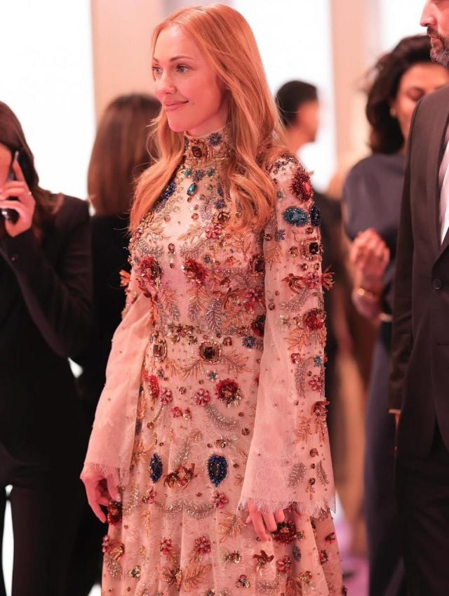 مريم أوزيرلي تخطف الأنظار في Joy Awards 