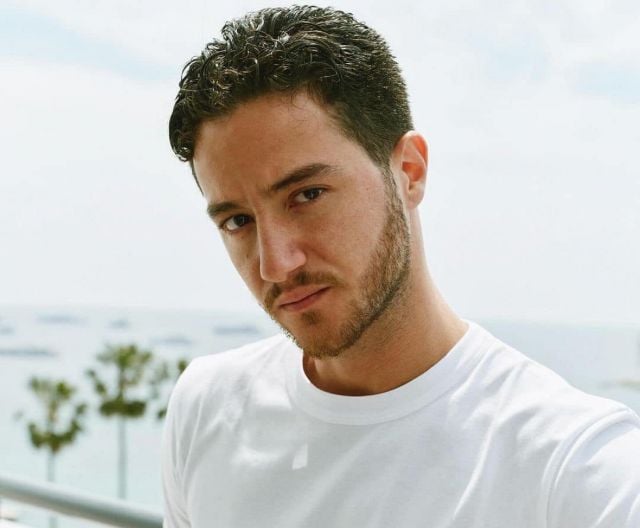 قرار صادم لأحمد مالك حول فيلمه الجديد 