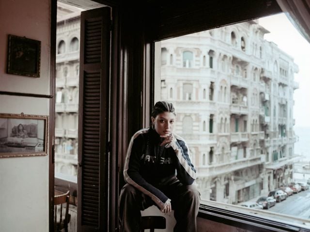 لِلاّ ﻓﻀﺔ تُطلق أغنية 