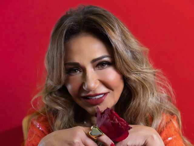 ليلى علوي توجّه رسالة رومانسية لمتابعيها في عيد الحب (صور)