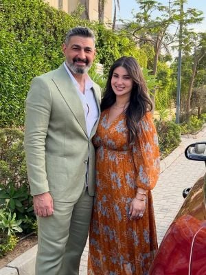 هدى الإتربي تغني لياسر جلال في كواليس مسلسلهما على طريقة شادية (فيديو)