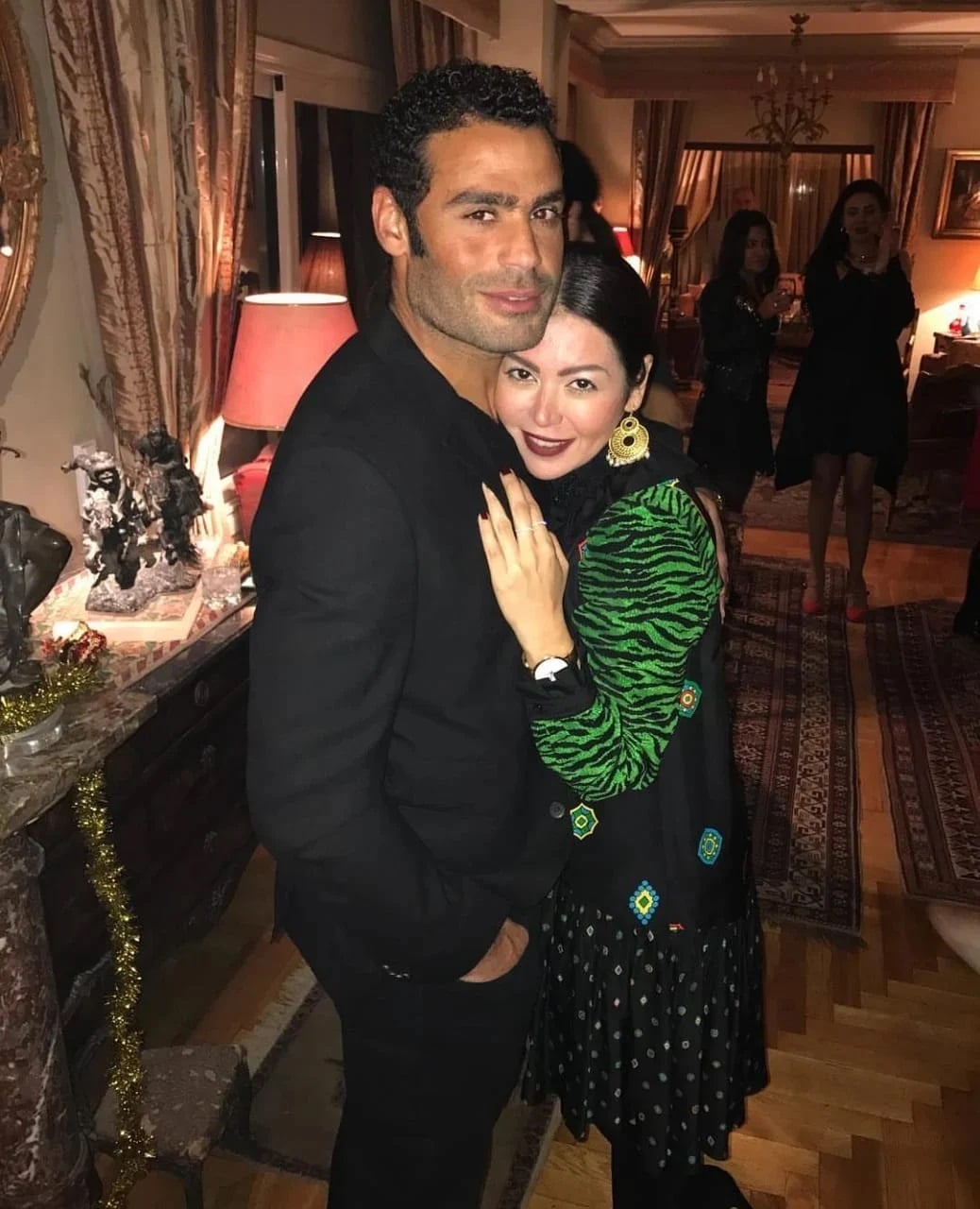 زوج لقاء الخميسي يبرر زواجه الثاني ويعلن قراره بعد الطلاق (فيديو)