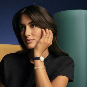 فان كليف أند آربلز تحتفـل برمــضان بإبداعــــات بيرليه المــتألــقة