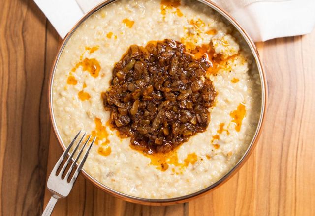 جريش باللحم : طبق سعودي أصيل