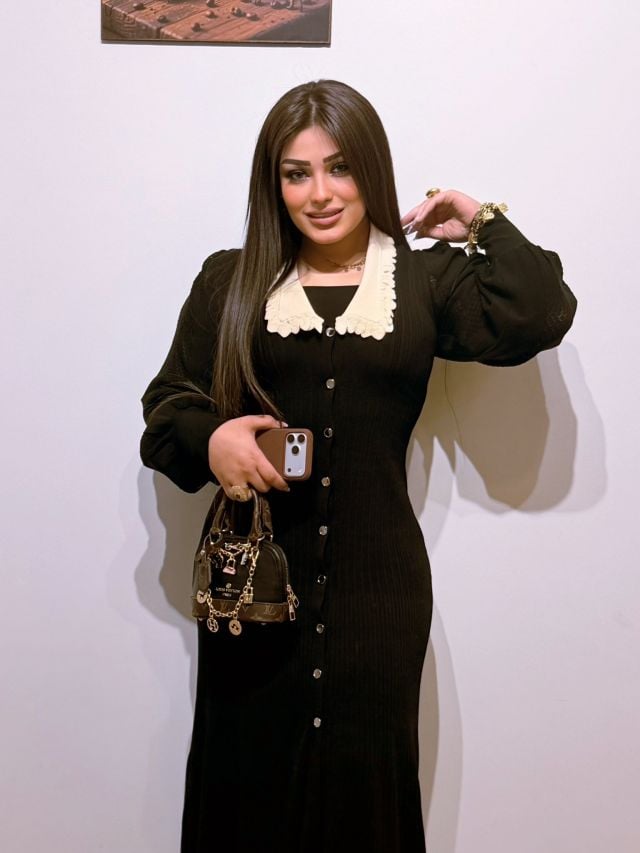 الفنانة دنيا الألفي