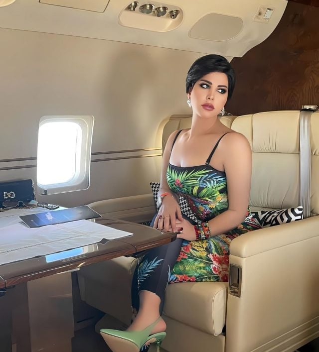 شمس الكويتية تنعى سيف الإسلام القذافي بالبكاء (فيديو)