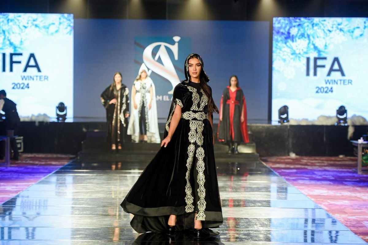 اطلالات رمضان محتشمة... رزنامة الموضة العالمية