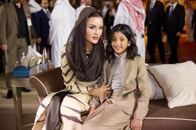 الشيخة موزا بنت ناصر في أحدث إطلالة