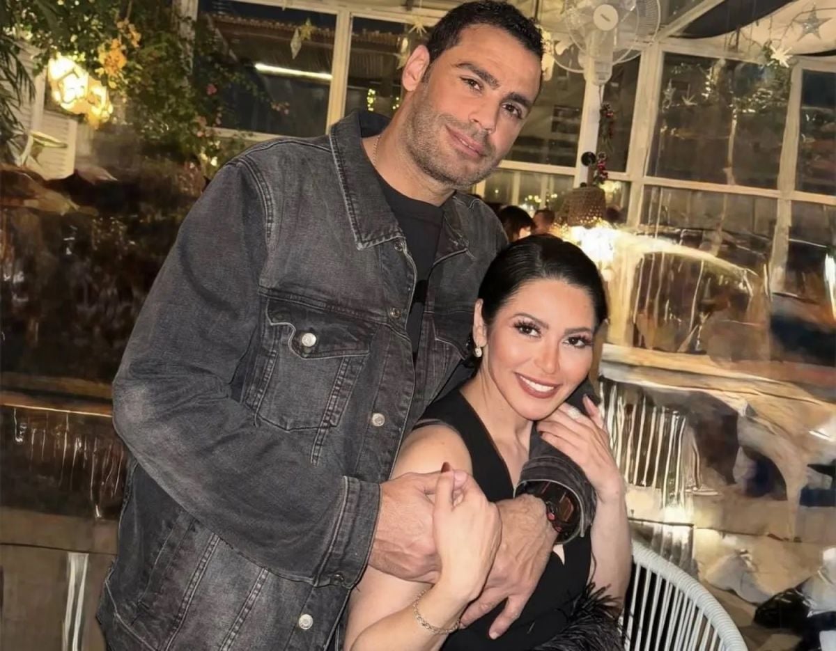 لقاء الخميسي تكشف عمّن أبلغها بزواج محمد عبد المنصف عليها (فيديو)