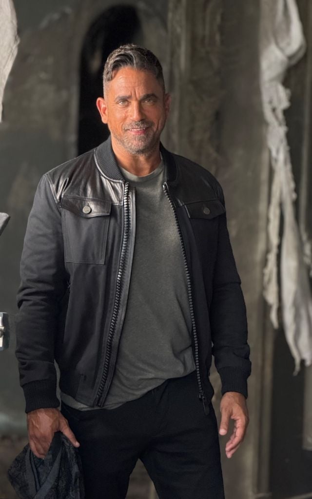 أمير كرارة يشوّق الجمهور لأحداث مثيرة في مسلسل 