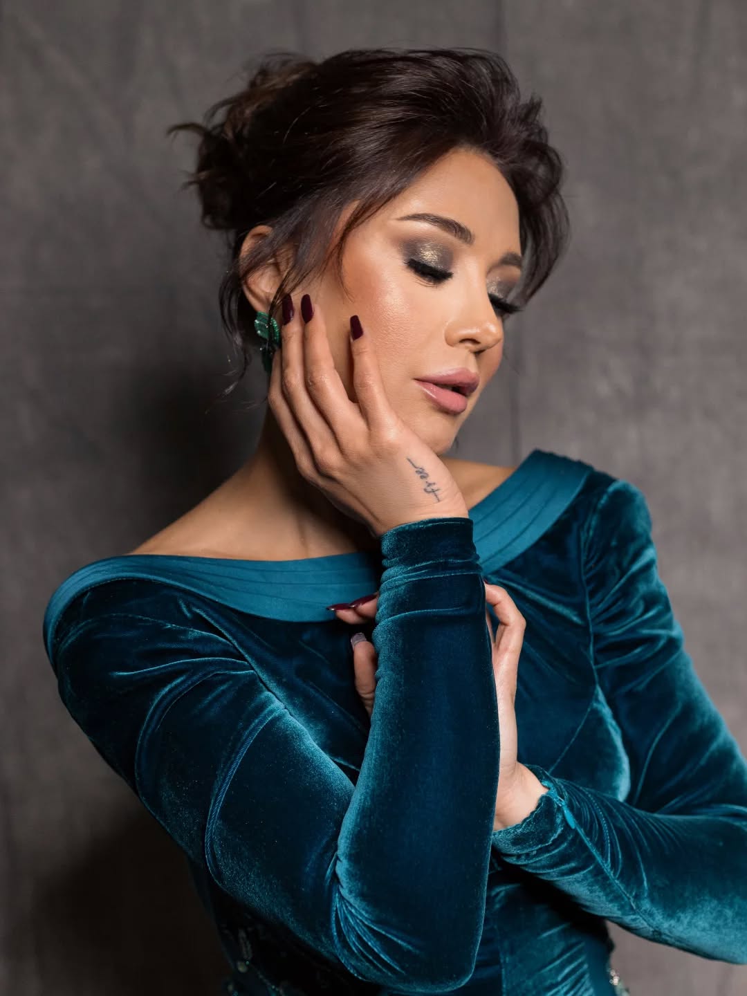 الجمهور يتفاعل مع فيديو تشويقي لكاريس بشار