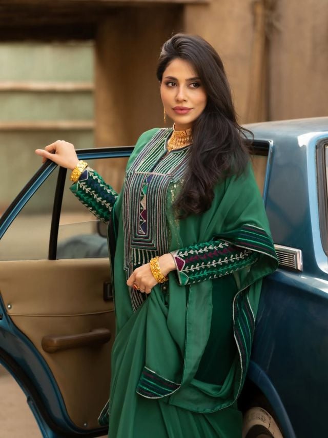 النجمات السعوديات بإطلالات تراثية أنيقة في 