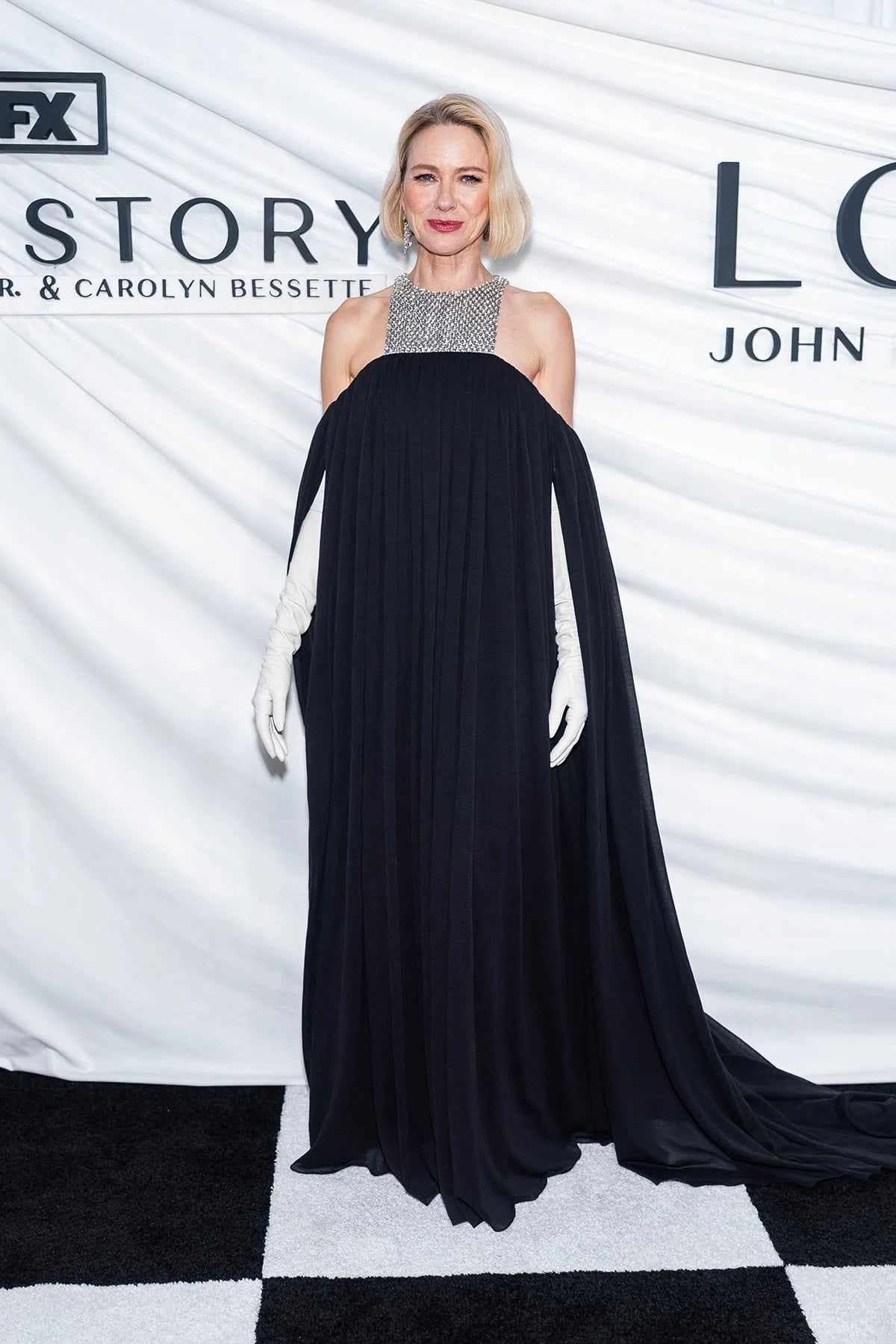 نعومي واتس في العرض الأول