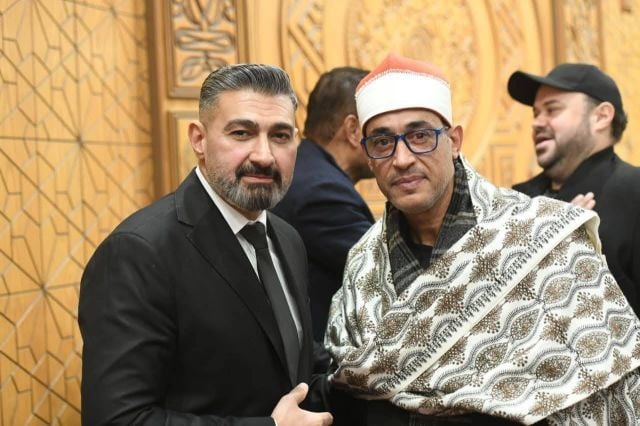 ياسر جلال يقدم واجب العزاء