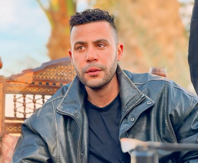محمد إمام يشعل مواقع التواصل بمنشور... والجمهور يرد على عمرو سعد