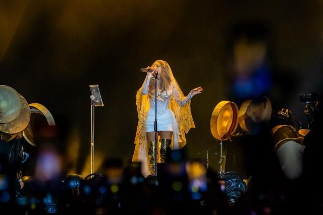 إطلالة ميريام فارس الأولى في الرياض