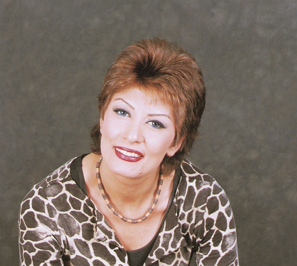 سماح أنور تعلن للمرة الأولى اسم والد نجلها (فيديو)